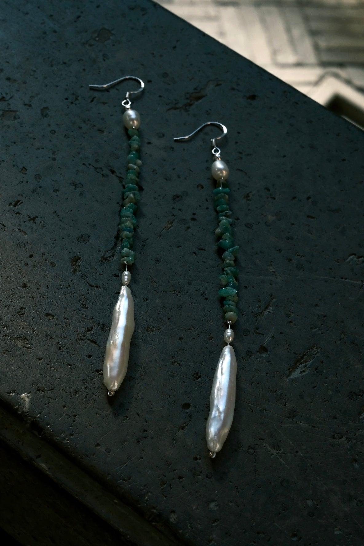 Matt Emerald Freshwater Pearl Stick Earrings